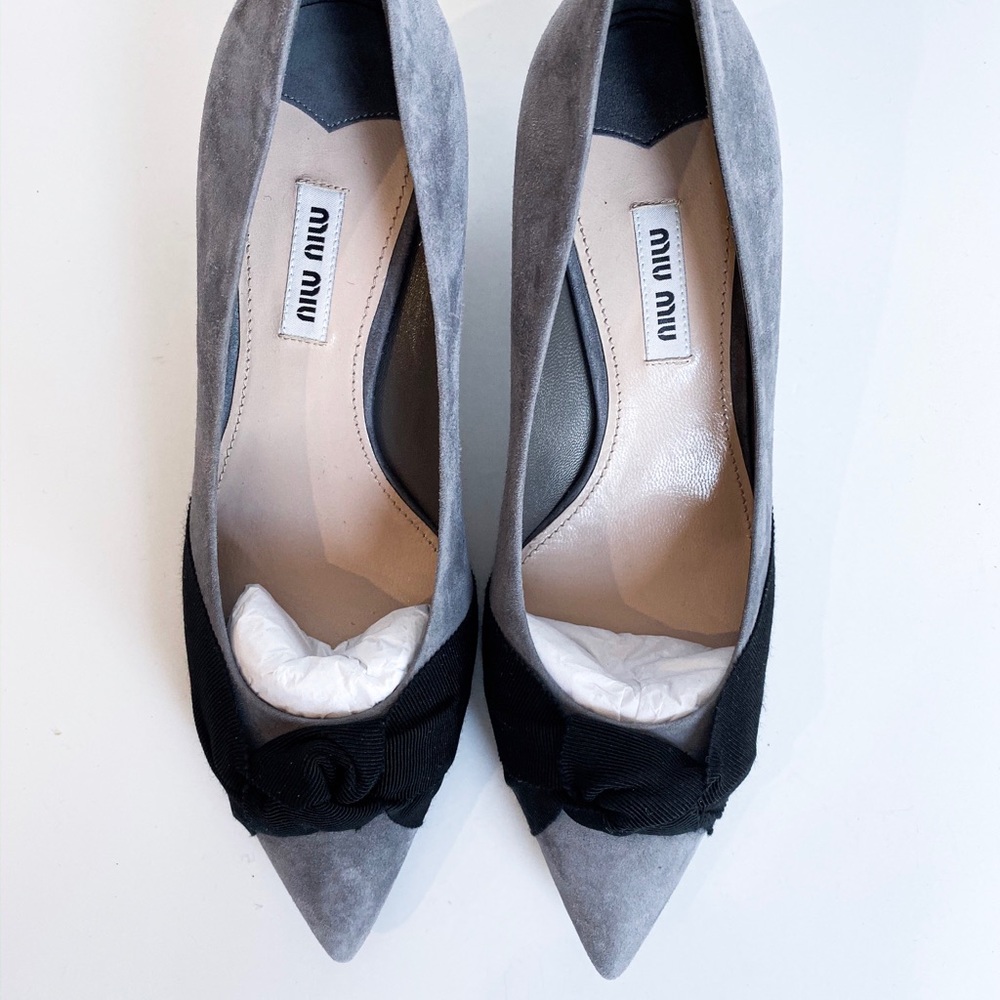 Authentic MIU MIU Pointed Suede Kitten Heels - Picture 2 of 7